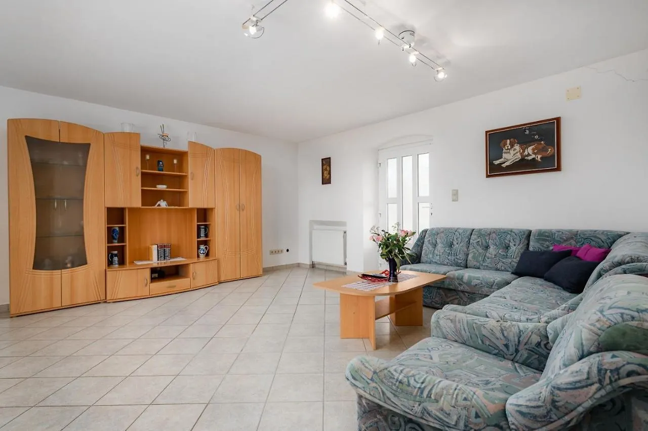 Apartment Cupilija - Parenzana Bike Trail Umag