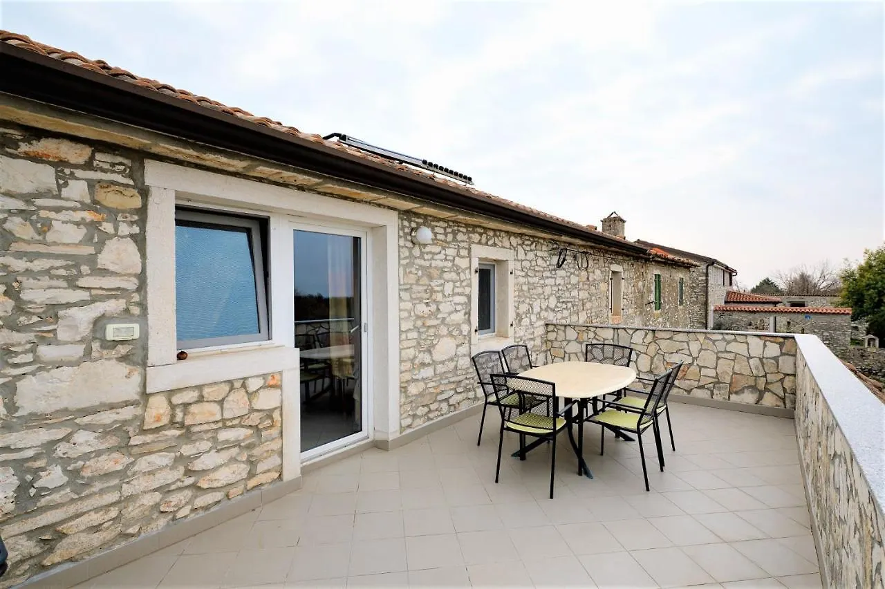 Apartment Cupilija - Parenzana Bike Trail Umag